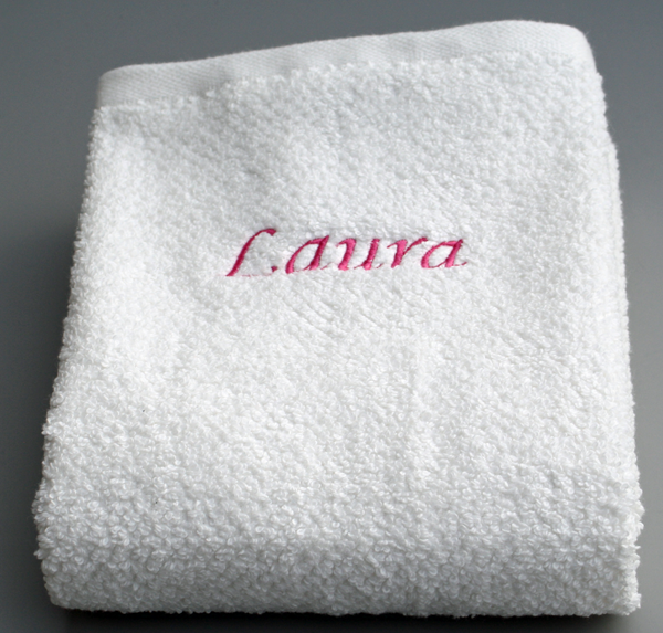 Navn på håndklæde Laura